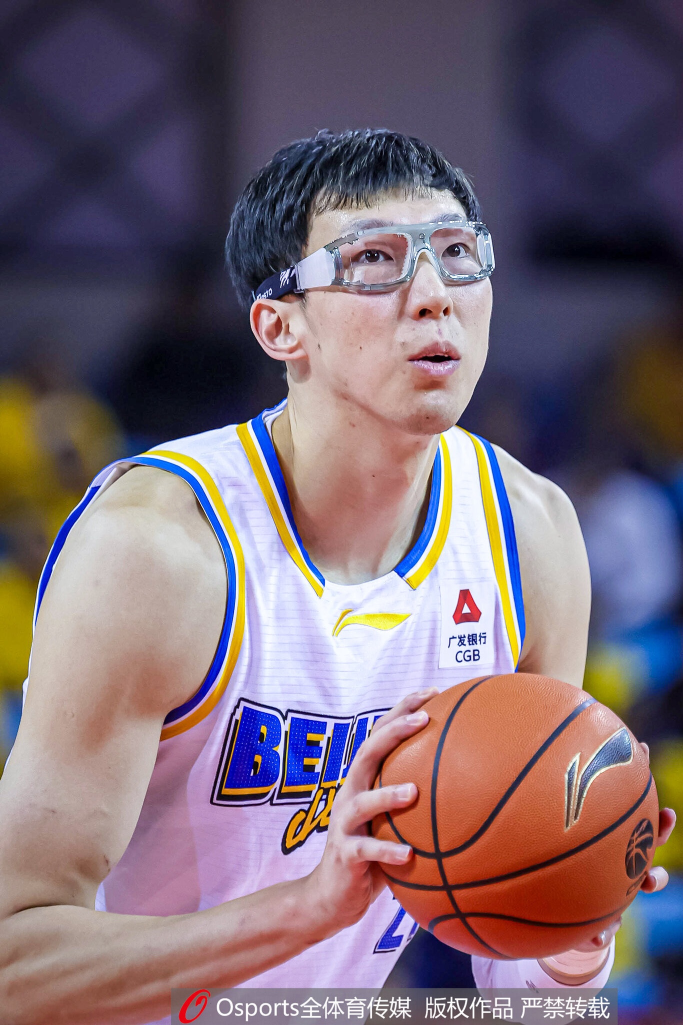 MK体育APP-状态不佳但好在赢了！周琦7罚1中&amp;运动战3中1 仅得3分9板1帽